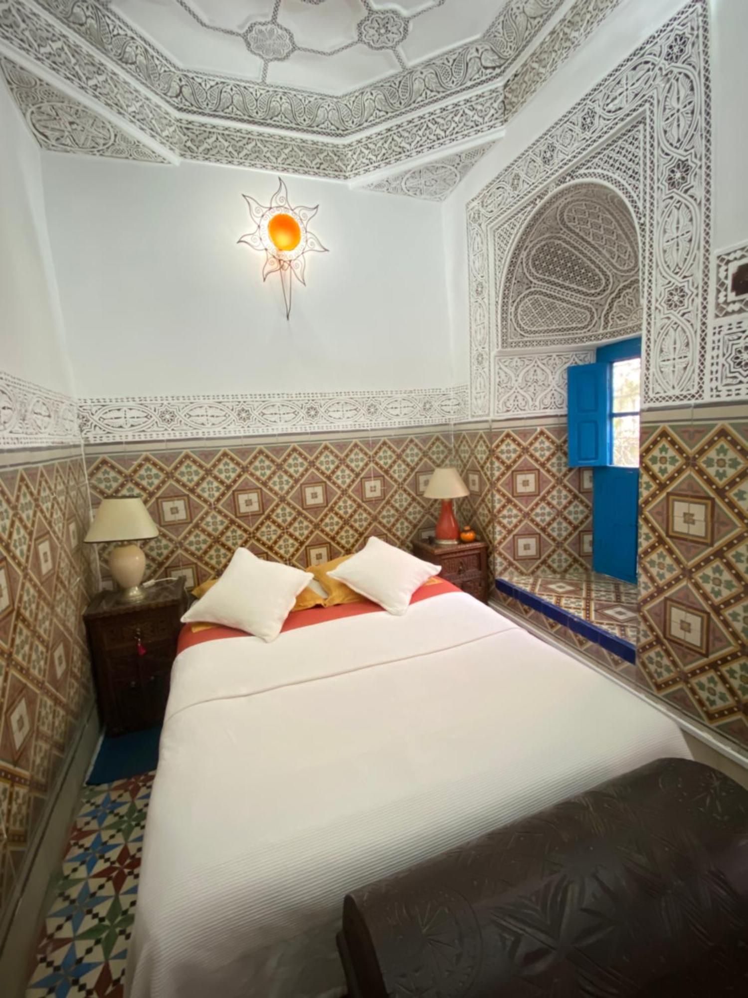Dar Sarah-Mouassine-Marrakech, Riad Authentique Idealement Situe Марракеш Экстерьер фото